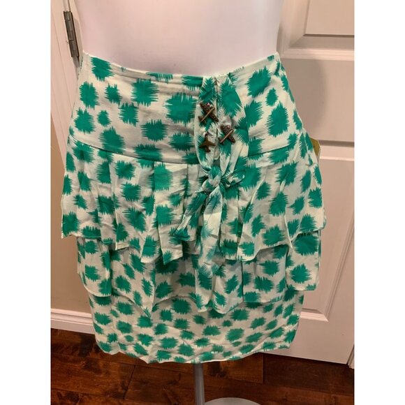 Edme & Esyllte "Landing Field" Green/White Patterned Tiered Ruffle Skirt, Size 2 - Picture 2 of 7
